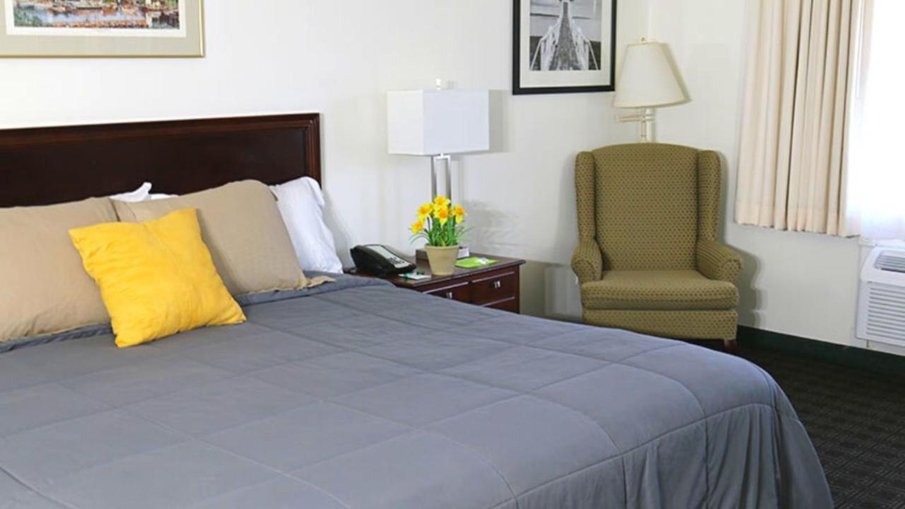 Camden Riverhouse Hotel And Inn מראה חיצוני תמונה
